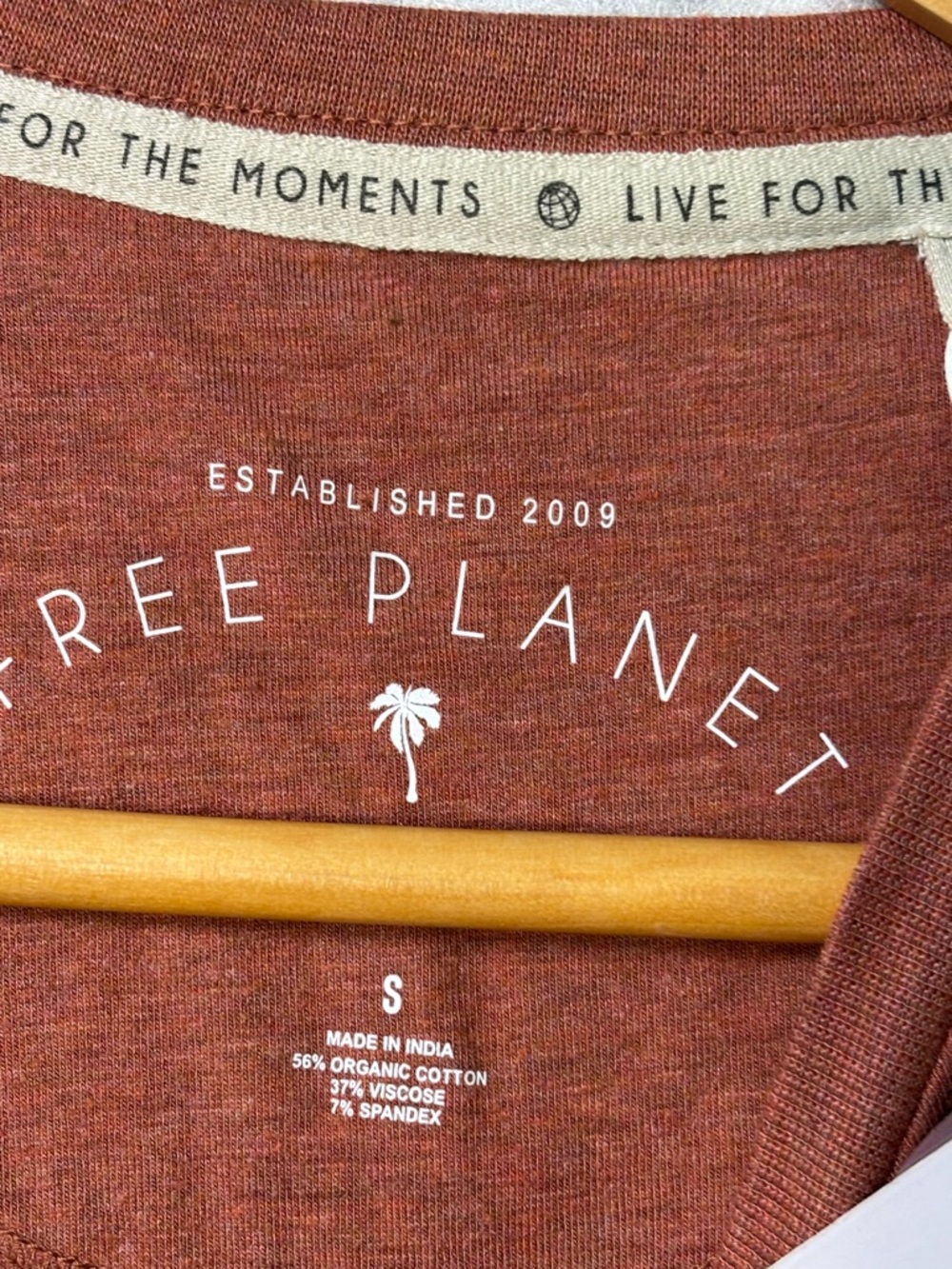 Free Planet Men's Rust Orange Crewneck Tee - Picture 3 of 11